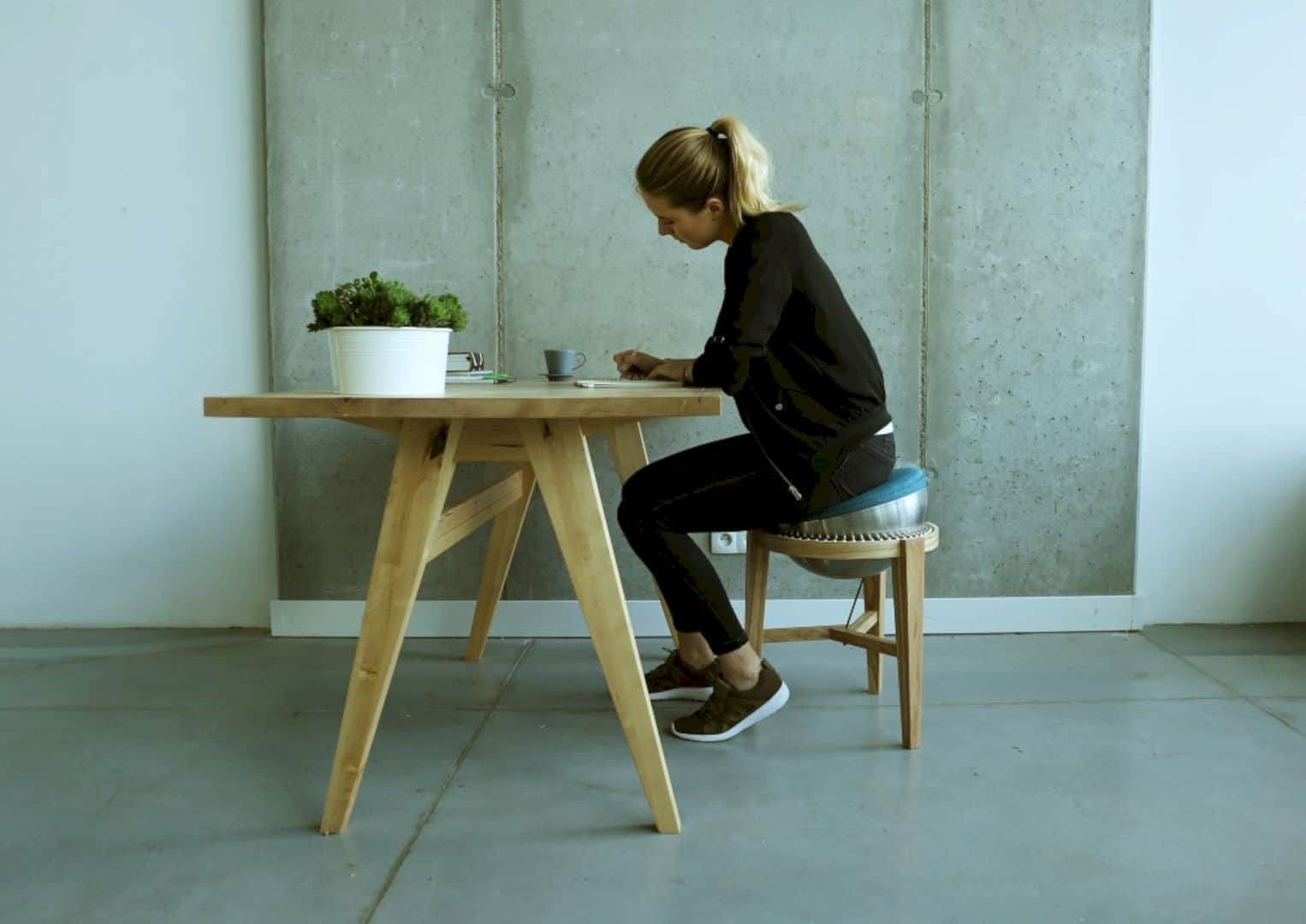 Ovini Balance Stool 5