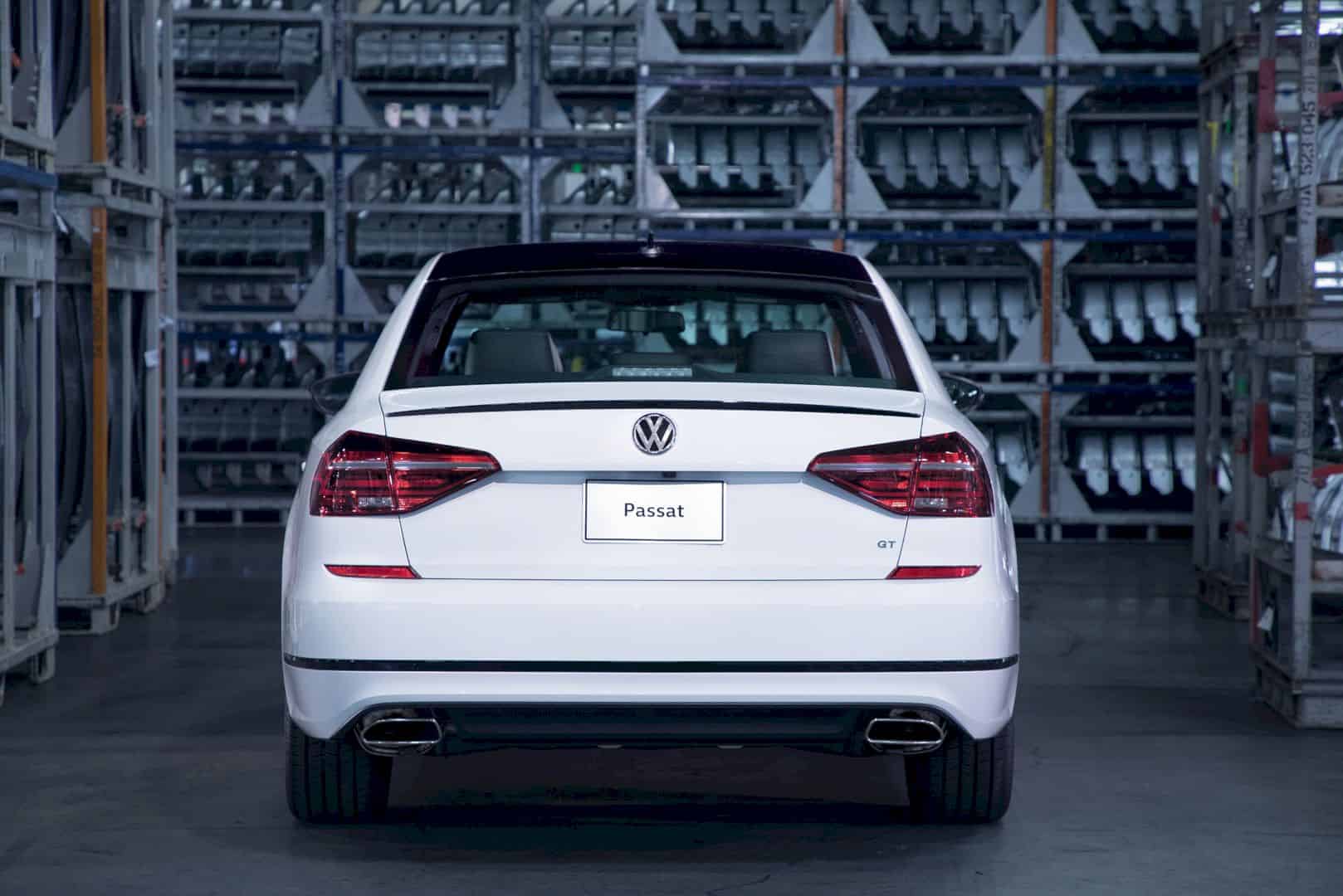 The New 2018 Volkswagen Passat Gt 3