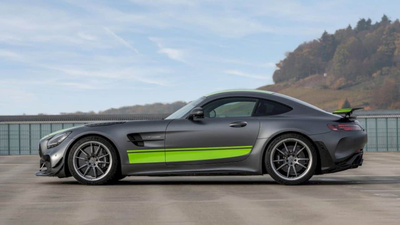 The New Marcedes Amg Gt R Pro 11