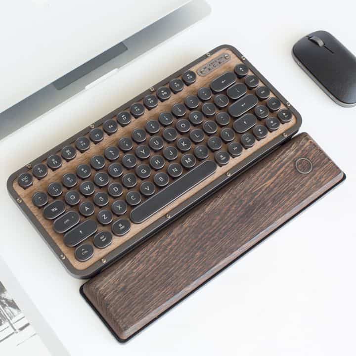 Azio Retro Compact Keyboard 3
