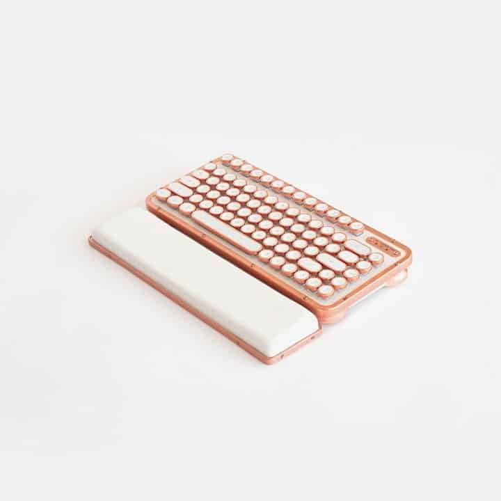 Azio Retro Compact Keyboard 4