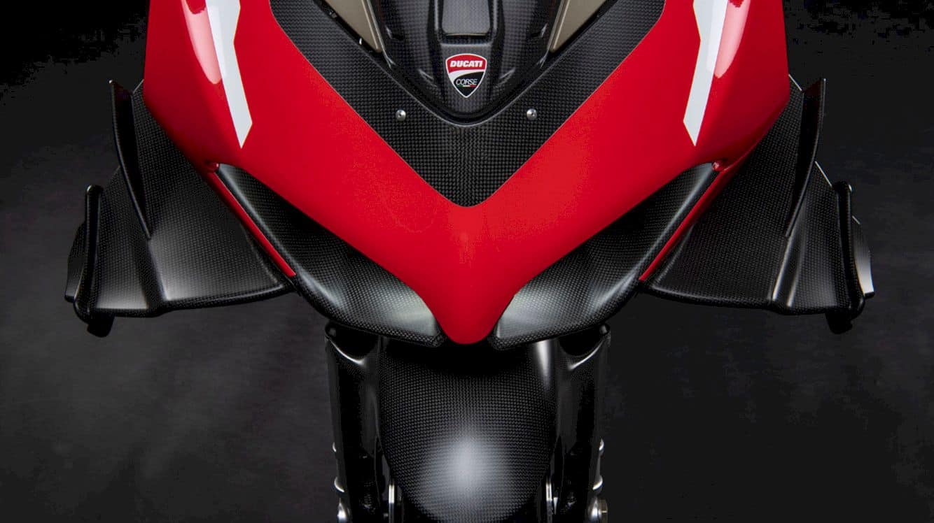 New Ducati Superleggera V4 6
