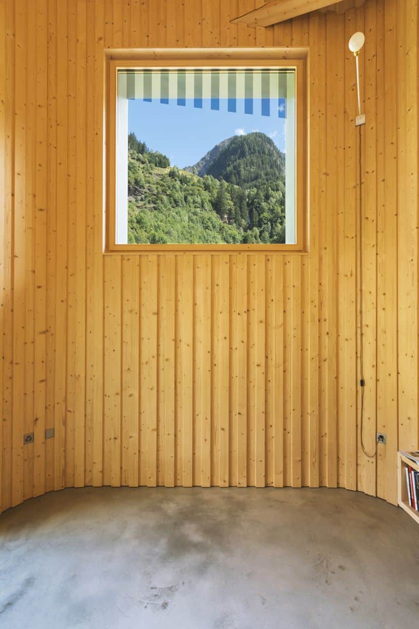 Swiss House Xxxii Rossa By Davide Macullo Architects 8
