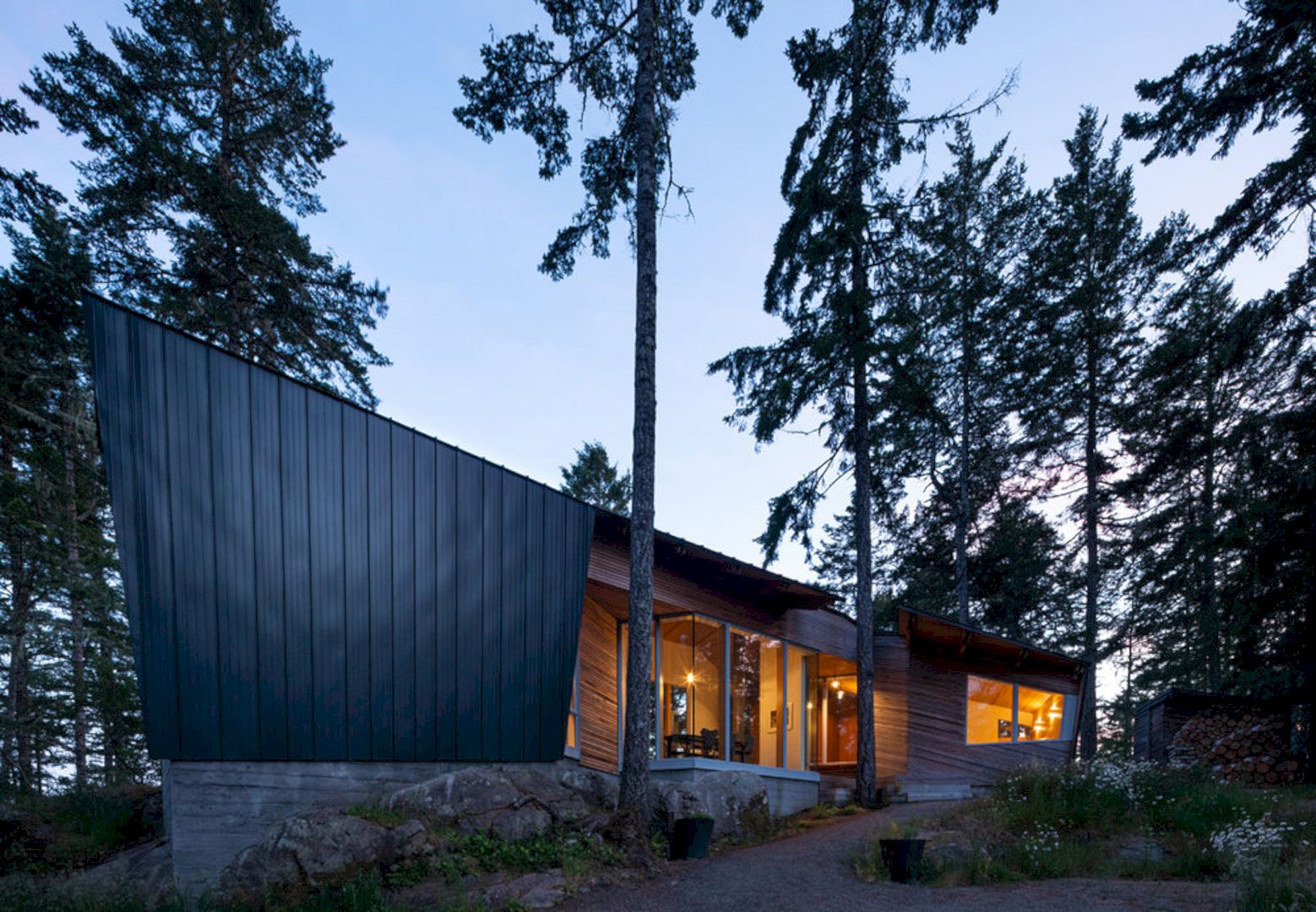 Sooke 01 House By Campos Studio 4